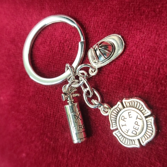 FIREMAN FIREPERSON FIRE DEPT key chain charms - Picture 2 of 3